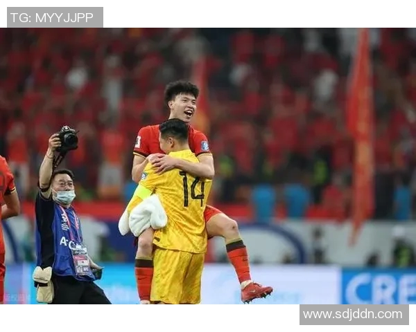 亚洲足球留洋球星成长故事与海外赛场拼搏历程