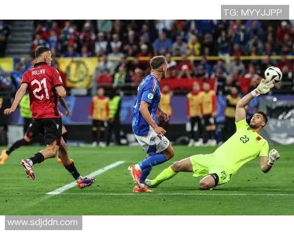 足球摇摆球星的精彩瞬间与独特魅力分析揭秘